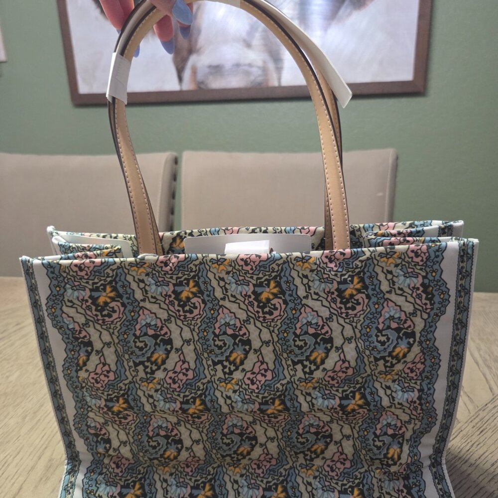Tory Burch Tote - Picture 4 of 8